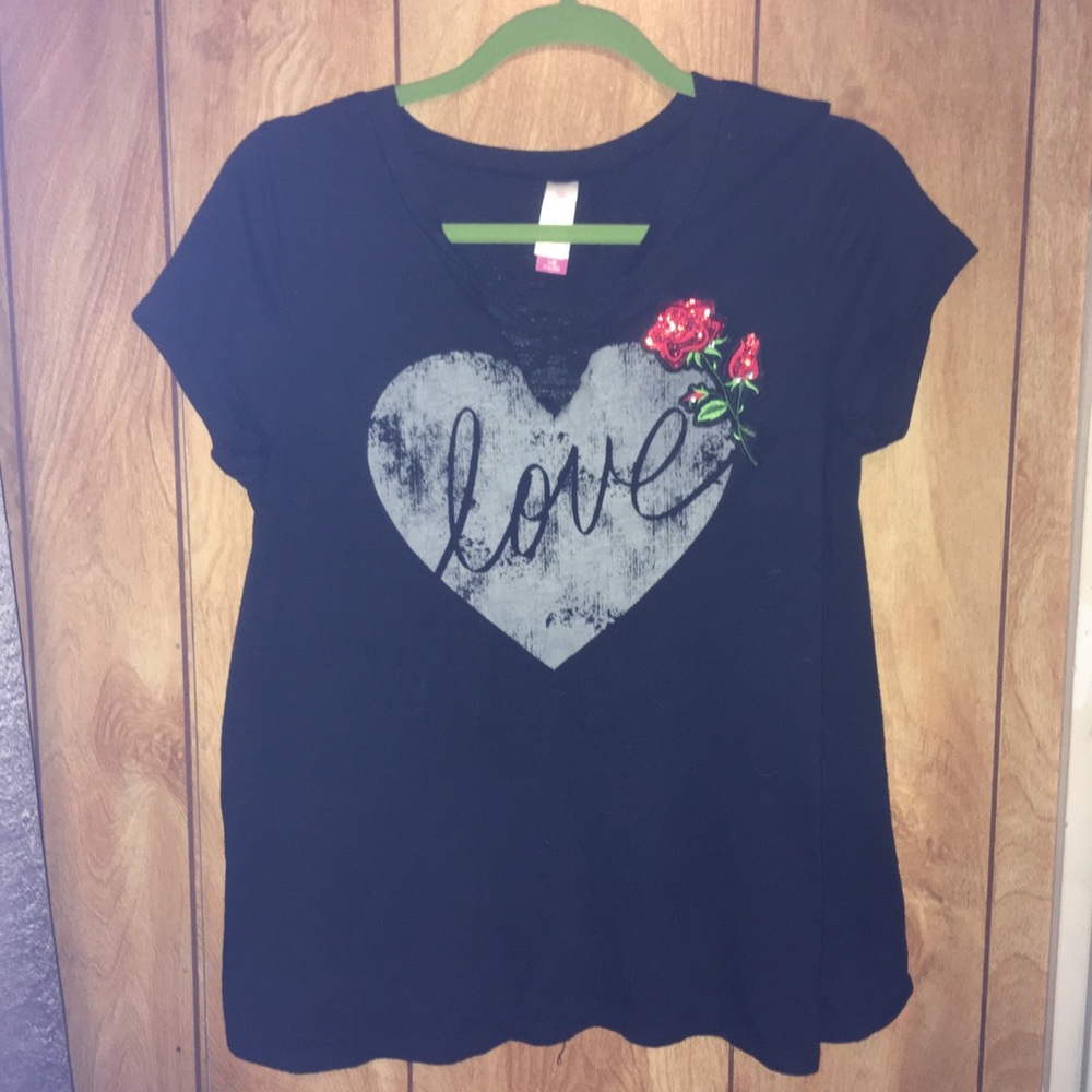 Black Flower “Love” T Shirt